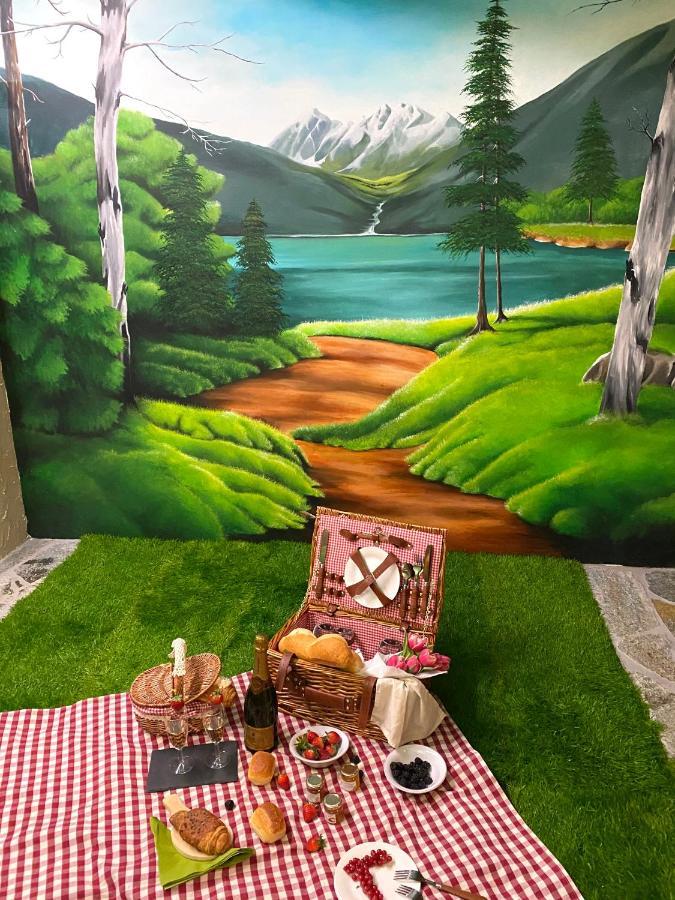 Urban Pic Nic Apartment ปิอาซซา เบรมบานา ภายนอก รูปภาพ