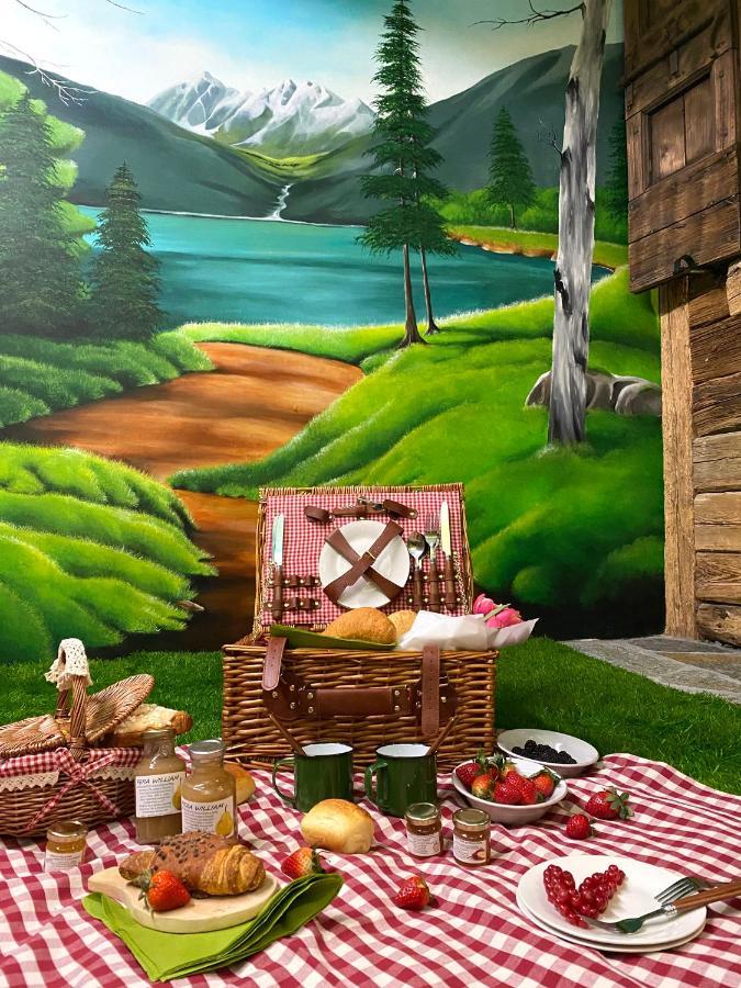 Urban Pic Nic Apartment ปิอาซซา เบรมบานา ภายนอก รูปภาพ